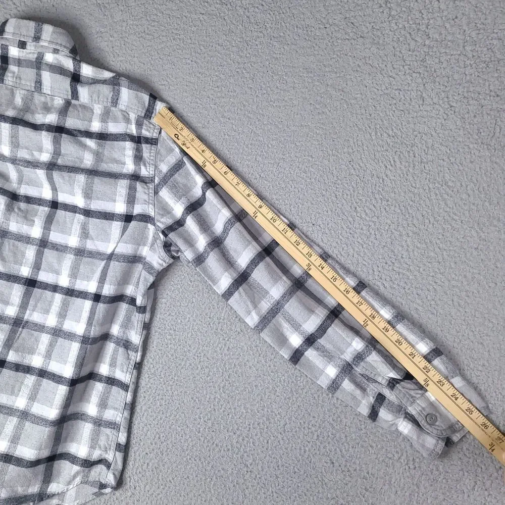 J Crew Flannel Shirt Men's XL Gray Plaid Cotton Button‎ Down Pockets Outdoor